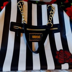 Betsey Johnson lg Blk & White Satchel